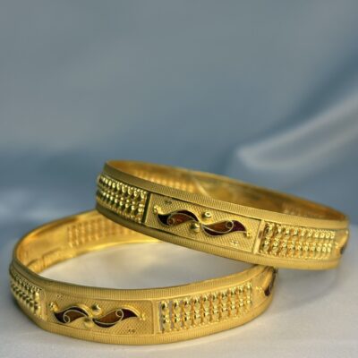 Rajsi Meenakari Kada