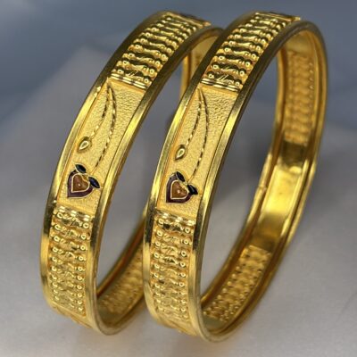 Hriday Pushpa Gold Kada